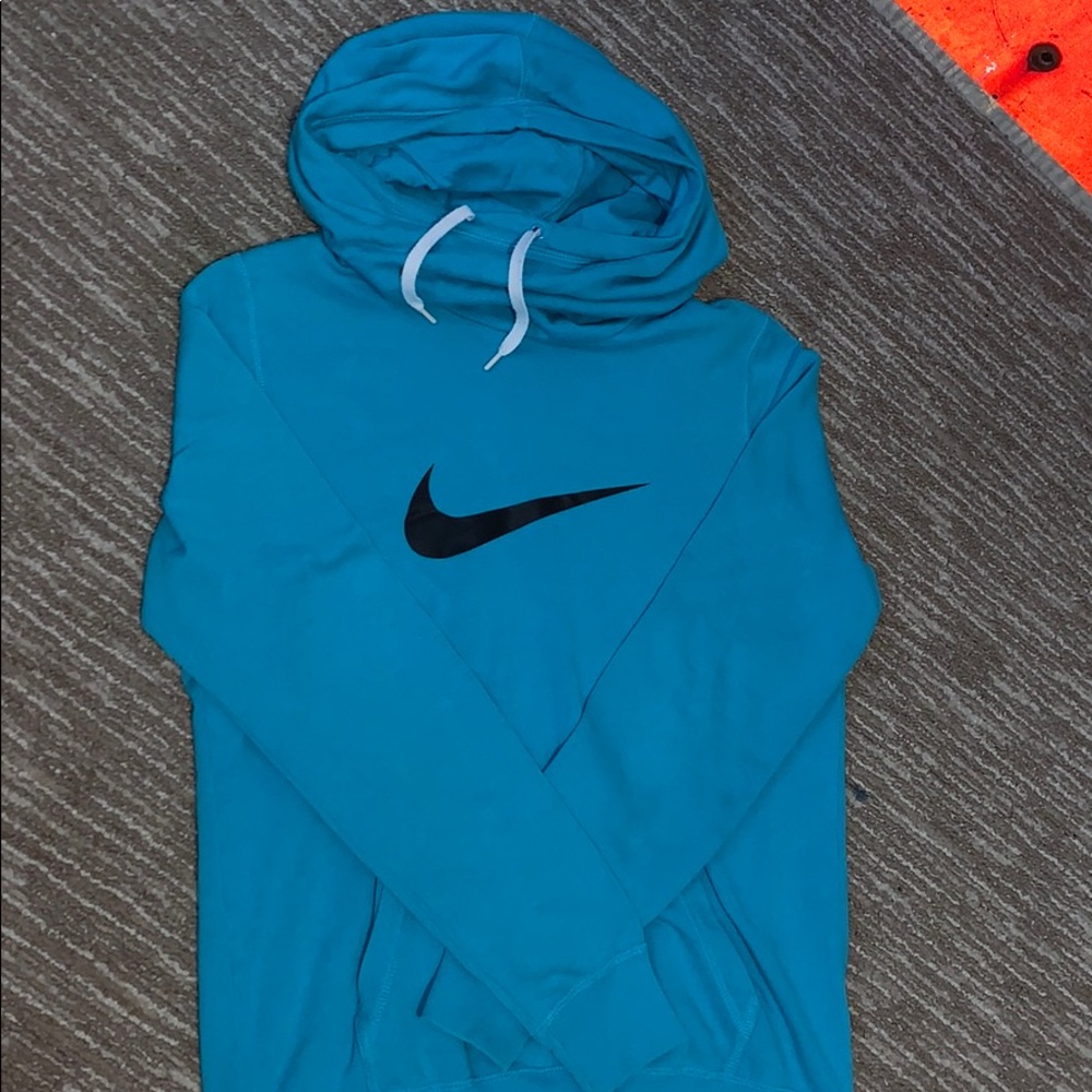 ✨Nike sweatshirt✨